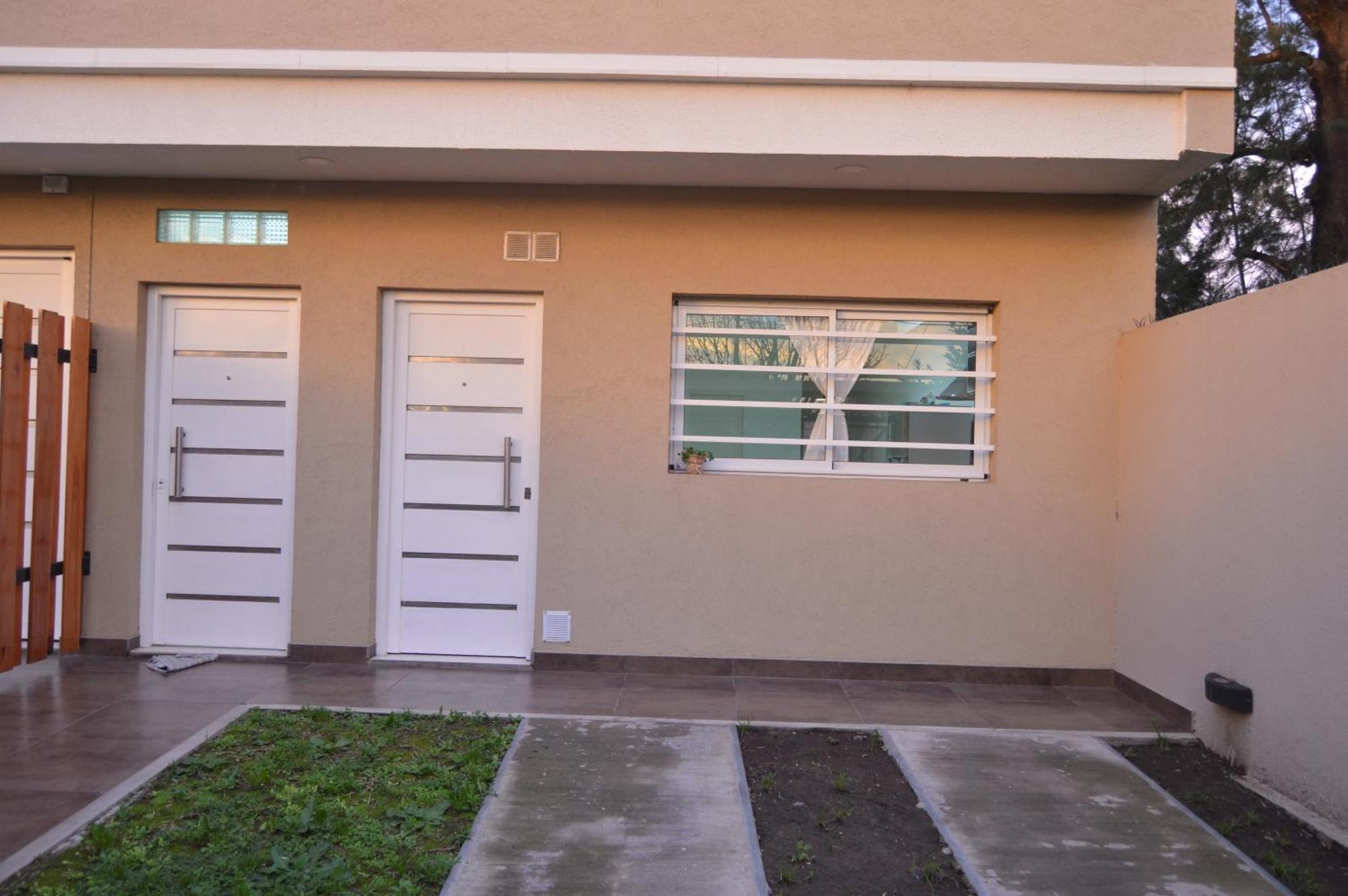 Mendoza Apartments Ezeiza Airport Luis Guillon Exterior foto